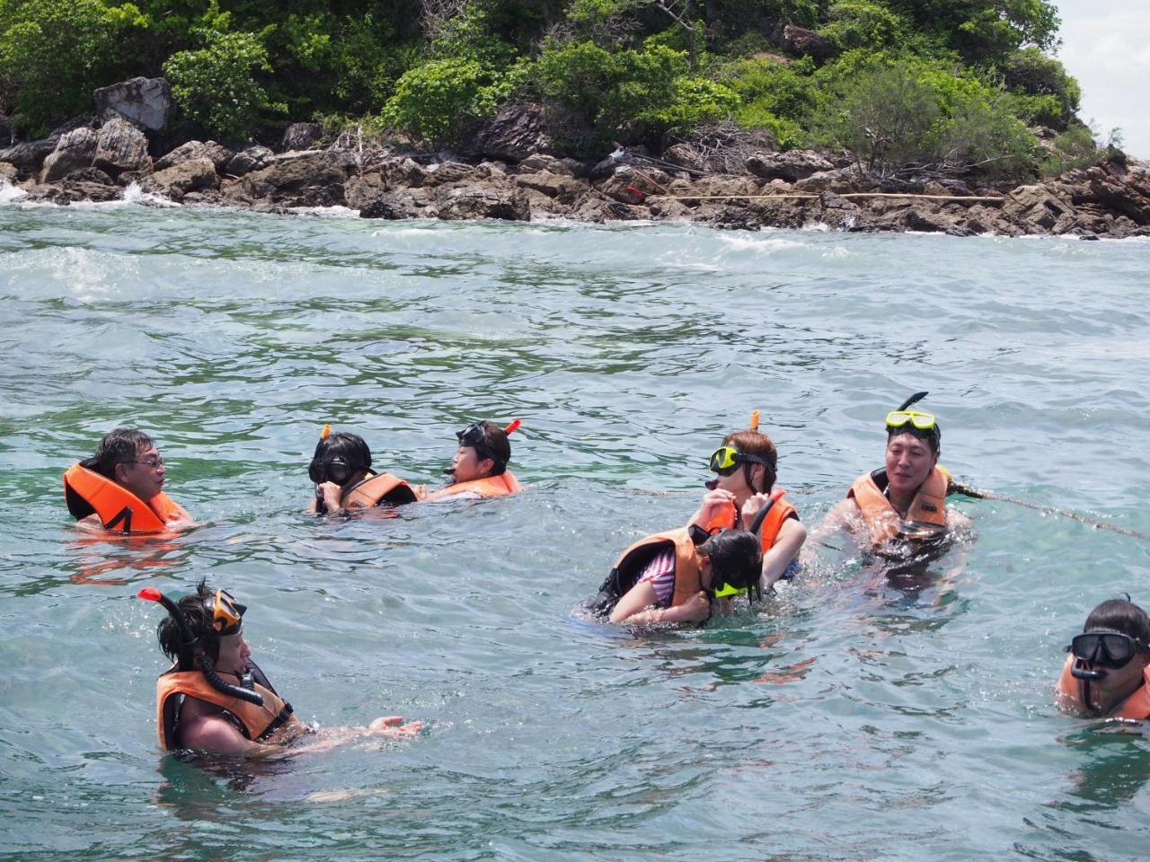 Samed Runa Village Koh Samet Bagian luar foto